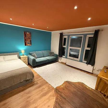 Seven Sisters Retreat Apartment London Exterior photo