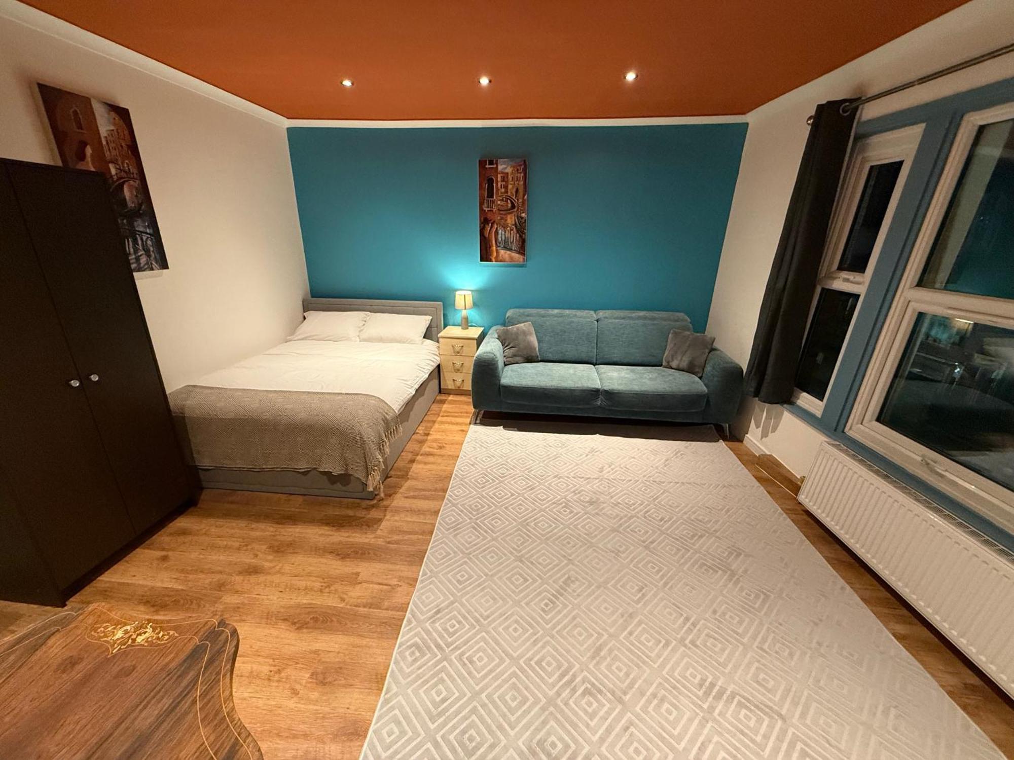 Seven Sisters Retreat London
